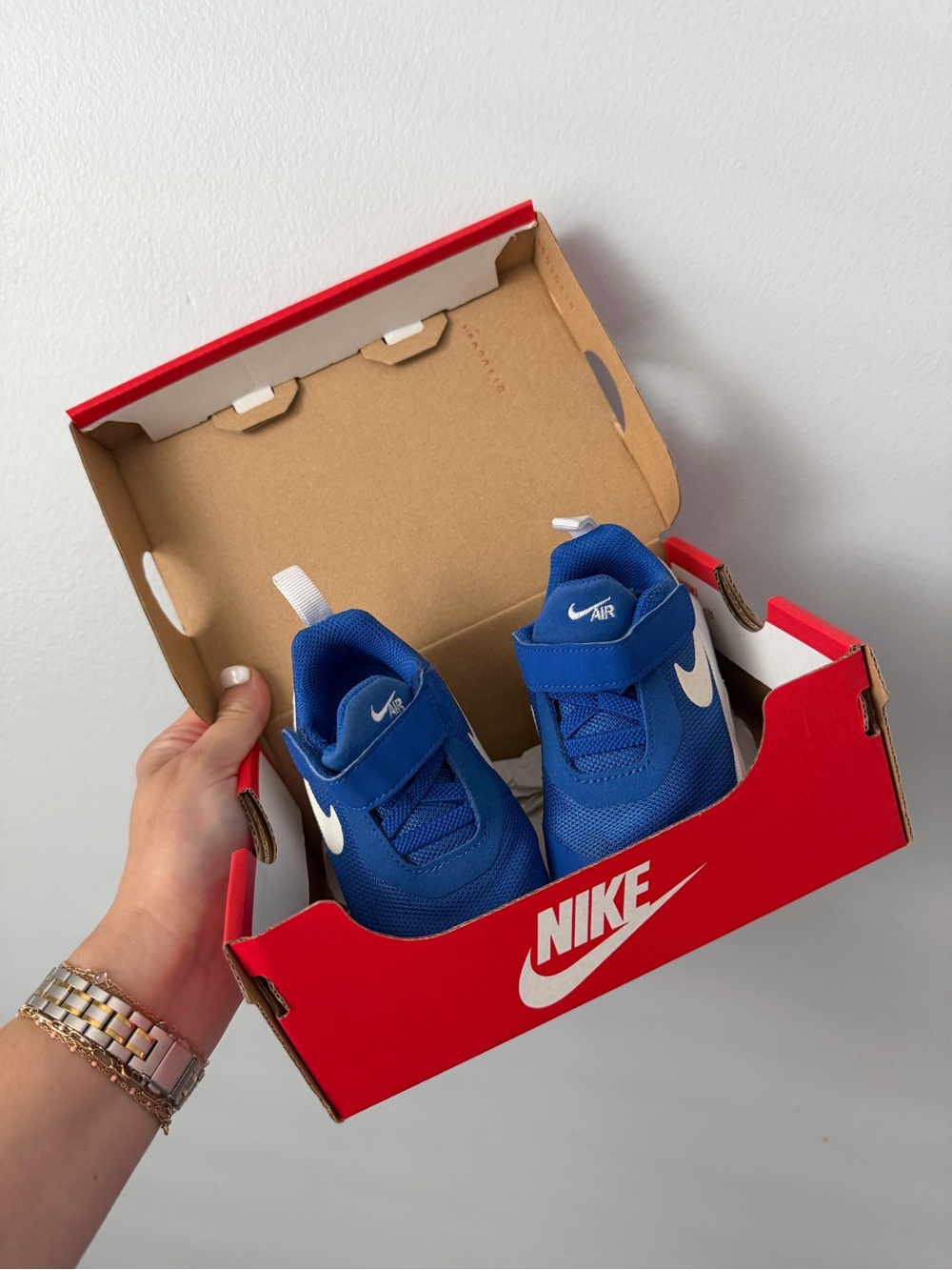 Nike Kids Air Max Blue & White Sneakers